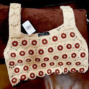 Crochet Sleeveless Crop top